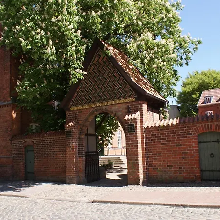 Apartment Kutter - Abc200 *